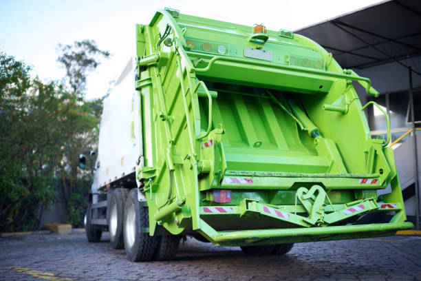 Best Construction Debris Removal  in North Ridgeville, OH